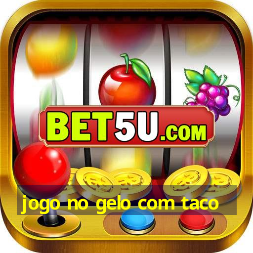 jogo no gelo com taco